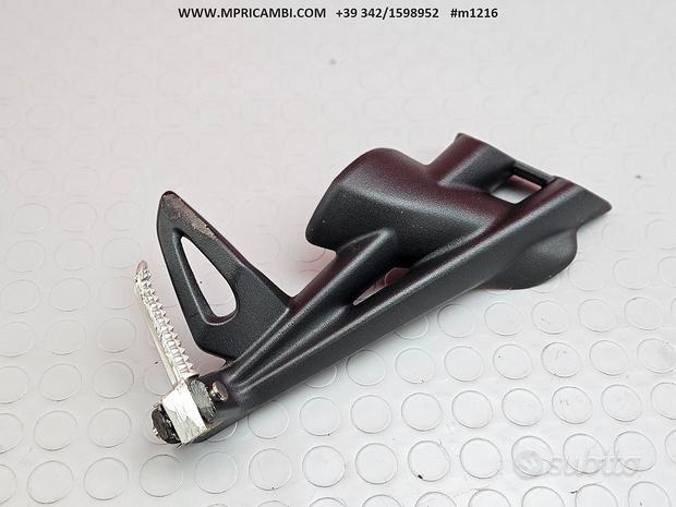 Subito PEDANE PASSEGGERO TRIUMPH STREET TRIPLE 675 2007 2