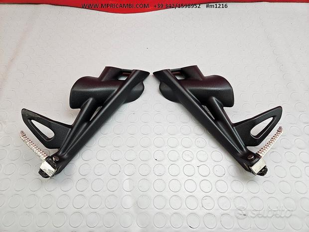 Subito PEDANE PASSEGGERO TRIUMPH STREET TRIPLE 675 2007 2