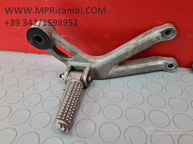 Subito PEDANE PASSEGGERO YAMAHA YZF R6 2000 2001 R 2002 1