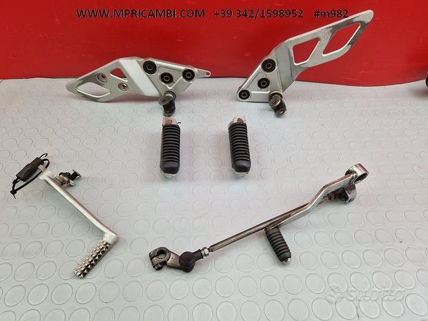 Subito PEDANE PILOTA SUZUKI BANDIT 650S 2005 2006 GSF 200