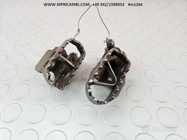 Subito PEDANE PILOTA YAMAHA TT 600 E 1994 2003 TT600E 199