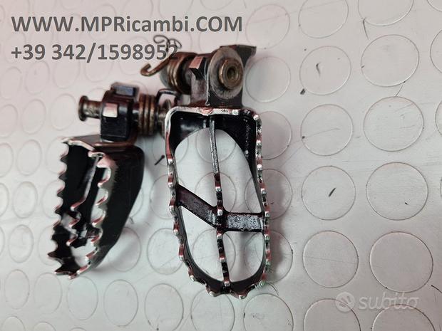 Subito PEDANE PILOTA YAMAHA YZ 250 2000 2001 WR 250