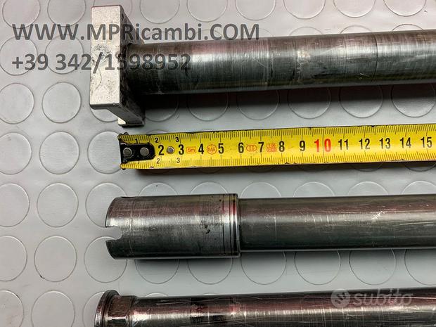 Subito PERNI RUOTA APRILIA RSV 1000 2004 2005 RSV1000