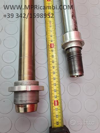 Subito PERNI RUOTA BENELLI TNT 899 2007 2008 TNT899 2010