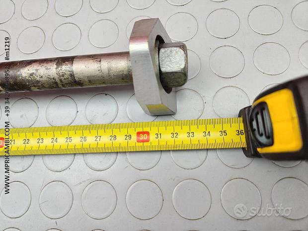 Subito PERNO RUOTA BMW F800R 2009 2014 F800 2010 2011