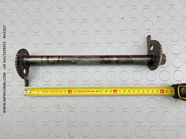 Subito PERNO RUOTA YAMAHA TTR 350 1986 1997 TT350R 1992 1