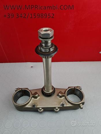 Subito PIASTRA INFERIORE YAMAHA YZF 250 2009 2008 YZF250