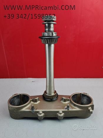 Subito PIASTRA INFERIORE YAMAHA YZF 250 2009 2008 YZF250