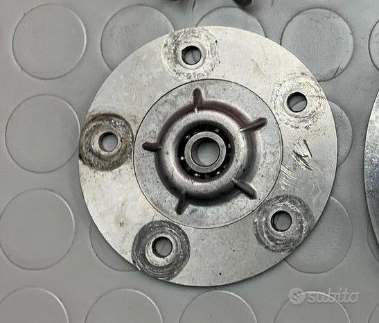 Subito PIATTELLO DI YAMAHA YZ 125 1987 1988 YZ125 1986