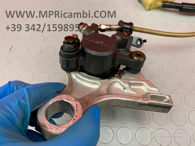 Subito PINZA POSTERIORE HONDA CBR 600 RR 2005 2006 600RR