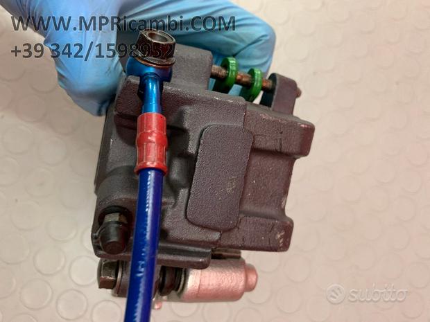 Subito PINZA POSTERIORE HONDA CBR 919 1996 1997 900