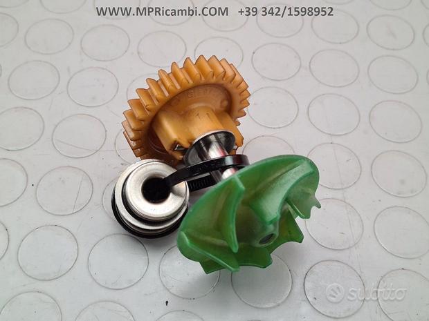 Subito POMPA ACQUA APRILIA CAPONORD 2003 2002 1000 2001