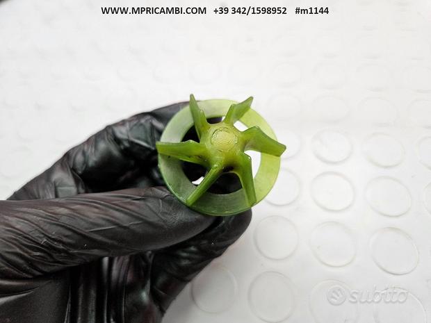 Subito POMPA ACQUA BMW F650 1993 2000 F 650 1994 1998