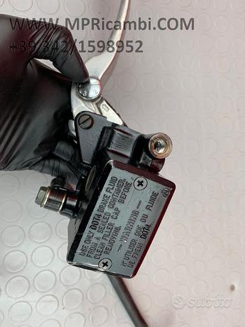 Subito POMPA ANTERIORE KAWASAKI Z750 2004 2005 2006