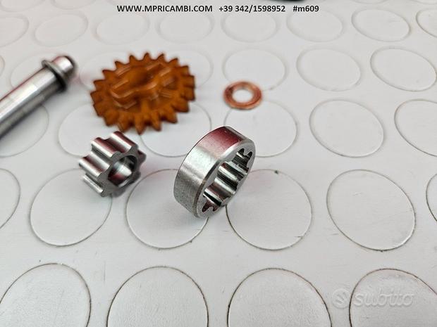 Subito POMPA OLIO HONDA CRF 250 X 2005 2006 CRE 2007 2008
