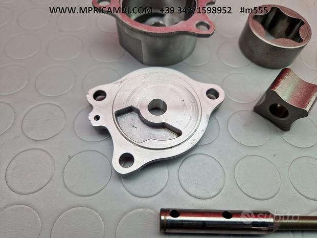 Subito POMPA OLIO SUZUKI GSXR 600 2001 2002 GSX R 2003