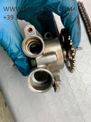 Subito POMPA OLIO YAMAHA R6 1999 2000 2001 YZF 2002