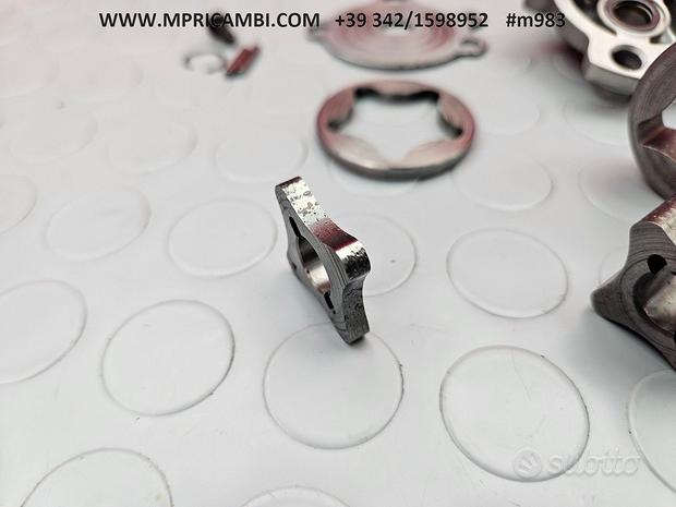 Subito POMPA OLIO YAMAHA WRF 400 1999 2000 YZF 1998