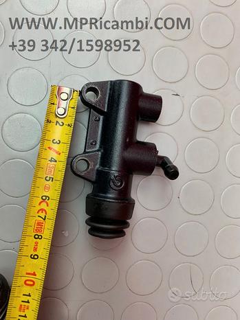 Subito POMPA POSTERIORE DUCATI MONSTER 2008 2009 696 2010