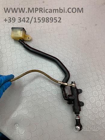 Subito POMPA POSTERIORE HONDA CBR 600 RR 2005 2006 600RR