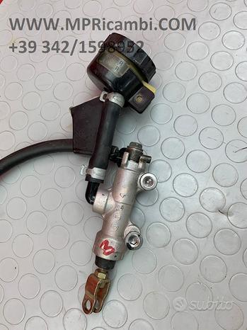 Subito POMPA POSTERIORE KAWASAKI Z750 2004 2005 2006