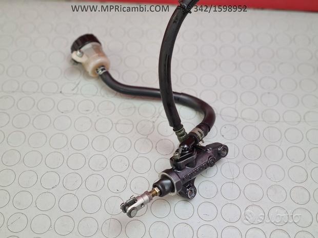 Subito POMPA POSTERIORE YAMAHA R1 2001 2000 YZF 1999 1998