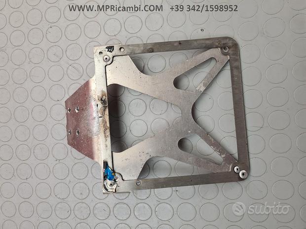Subito PORTATARGA DIFETTI YAMAHA R1 2001 2000 YZF 1999 19