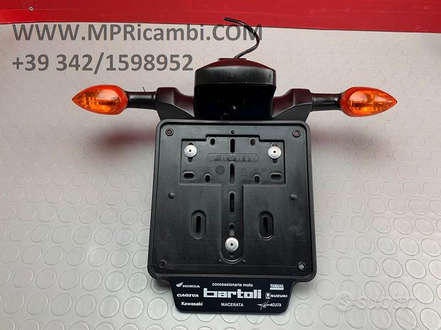 Subito PORTATARGA ORIGINALE YAMAHA R1 2007 2008 YZF