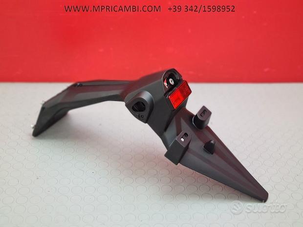 Subito PORTATARGA PORTA YAMAHA R3 2014 2015 R25 2016 2017