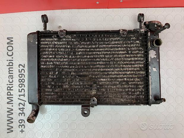 Subito RADIATORE ACQUA SUZUKI GSXR 600 1999 2000 GSX R 19