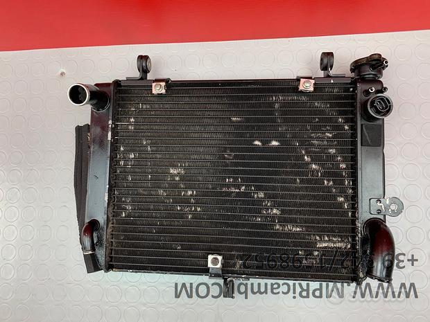 Subito RADIATORE ACQUA YAMAHA R6 1999 2000 2001 YZF 2002
