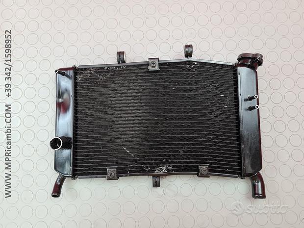 Subito RADIATORE ACQUA YAMAHA XJ6 2008 2009 XJ-6 2010 201