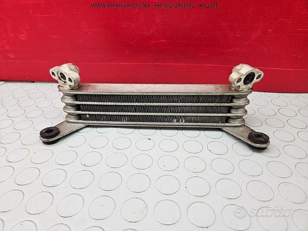 Subito RADIATORE OLIO HONDA VFR 800 2002 2005 VFR800 2003