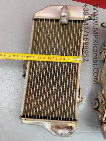Subito RADIATORE SINISTRO YAMAHA YZF 250 2009 2008 YZF250