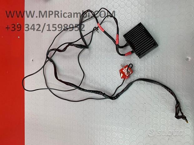 Subito REGOLATORE TENSIONE APRILIA RSV 1000 2004 2005 RSV