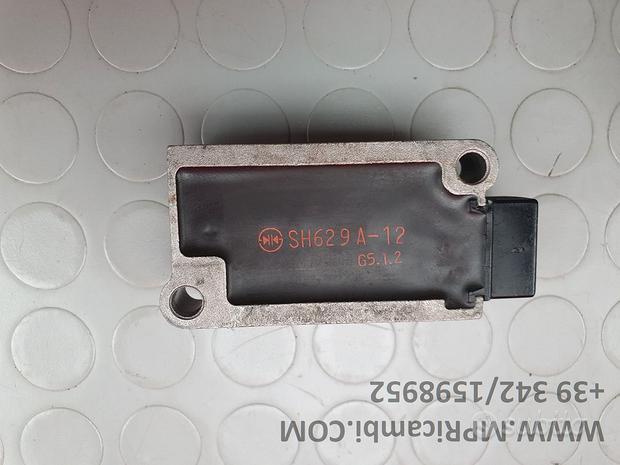 Subito REGOLATORE TENSIONE DERBI GPR 125 2007 2006 GPR125