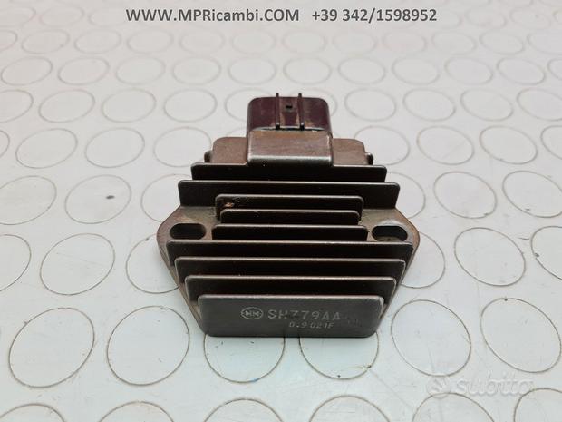Subito REGOLATORE TENSIONE HONDA CRF 250 2011 2010 CRE F