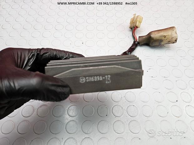 Subito REGOLATORE TENSIONE HONDA VFR 800 2002 2005 VFR800