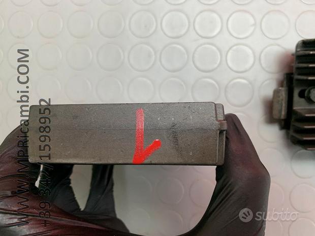 Subito REGOLATORE TENSIONE KAWASAKI Z750 2007 2008 2009