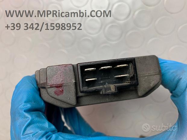 Subito REGOLATORE TENSIONE YAMAHA R6 1999 2000 2001 YZF 2