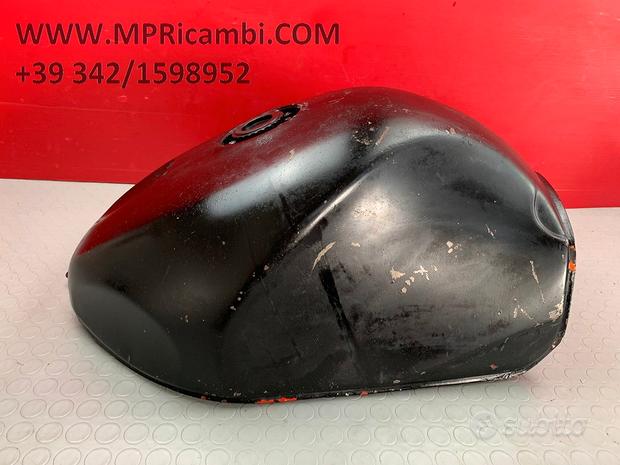Subito SERBATOIO BENZINA SUZUKI GSXR 600 1999 2000 GSX R