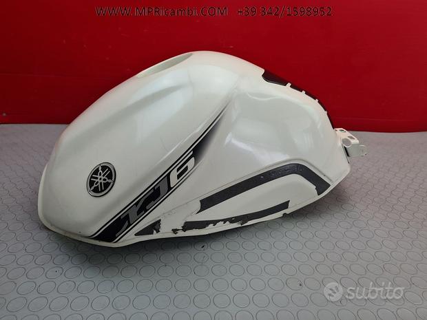 Subito SERBATOIO BENZINA YAMAHA XJ6 2008 2009 XJ-6 2010 2