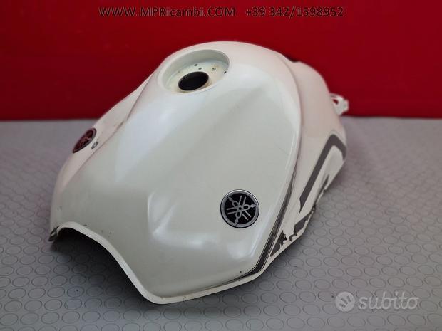 Subito SERBATOIO BENZINA YAMAHA XJ6 2008 2009 XJ-6 2010 2
