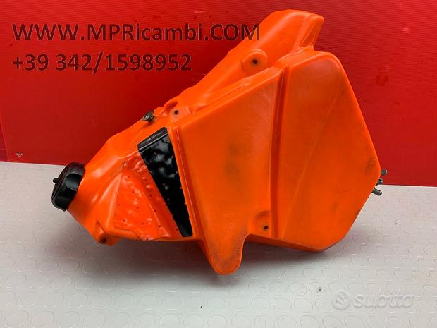 Subito SERBATOIO CON KTM SX 250 2004 2005 2006 EXC 2t