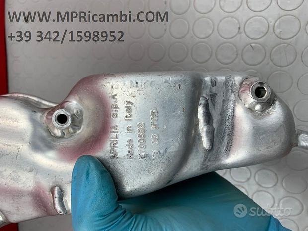 Subito SERBATOIO OLIO APRILIA SXV 450 2006 2007 RXV 550 2