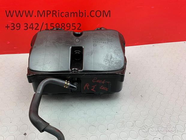 Subito AIRBOX CASSA YAMAHA R1 2004 2005 2006