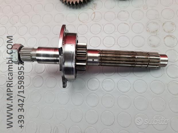 Subito ALBERO PRIMARIO YAMAHA R1 2002 2003 YZF