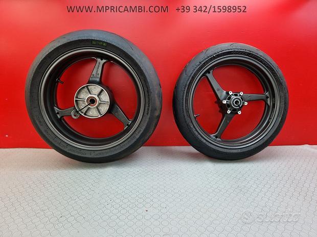 Subito CERCHI CERCHIO HONDA CBR 600 2005 2006