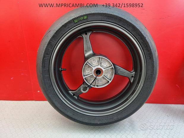 Subito CERCHI CERCHIO HONDA CBR 600 2005 2006