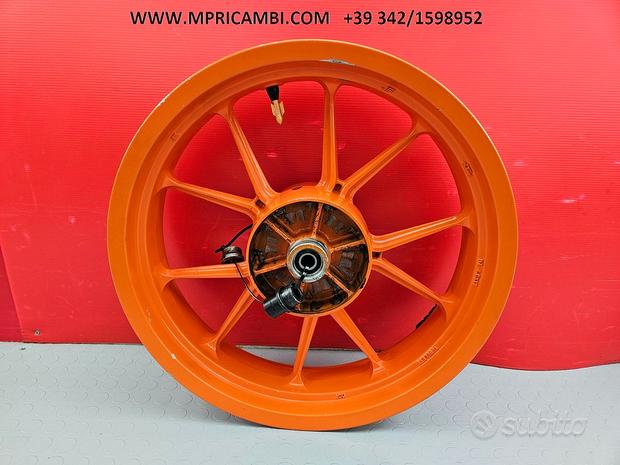 Subito CERCHIO POSTERIORE KTM RC 390 2015 2016